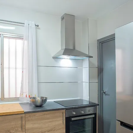 Apartamento Santa Justa Apartament *
